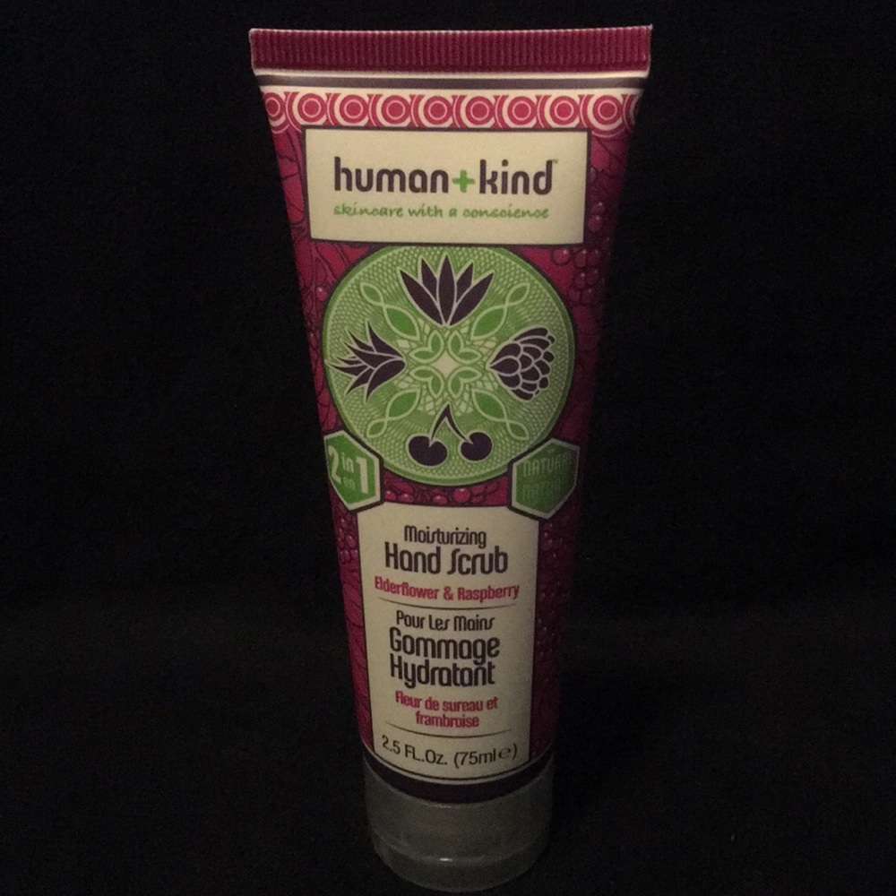 Human+kind Moisturizing hand scrub